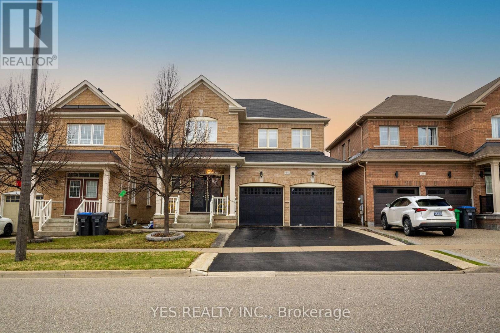 Detached at 34 NEWHOUSE BOULEVARD, Caledon