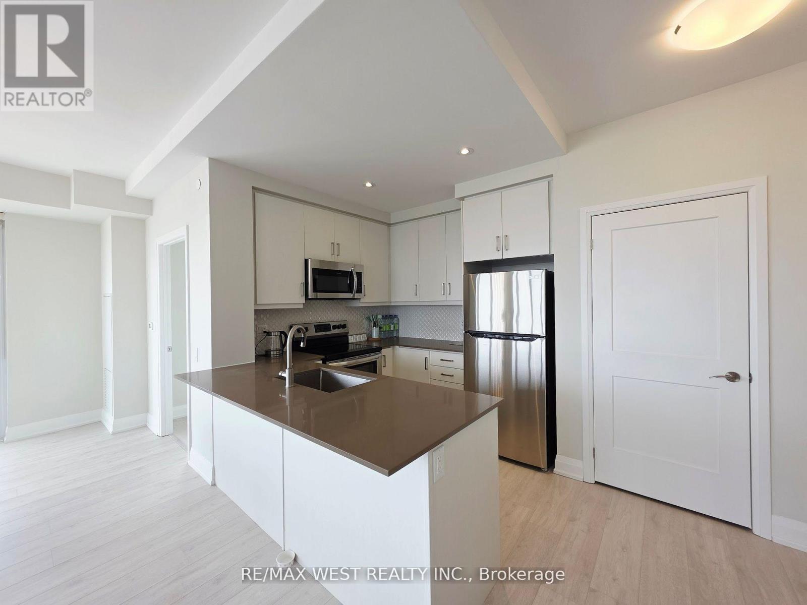 Apartment at 2003 - 15 LYNCH STREET, Brampton (Queen Street Corridor)