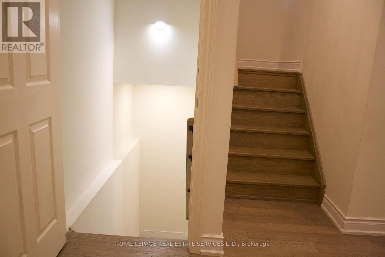 Semi-Detached/Link at 630 MOCKRIDGE TERRACE, Milton