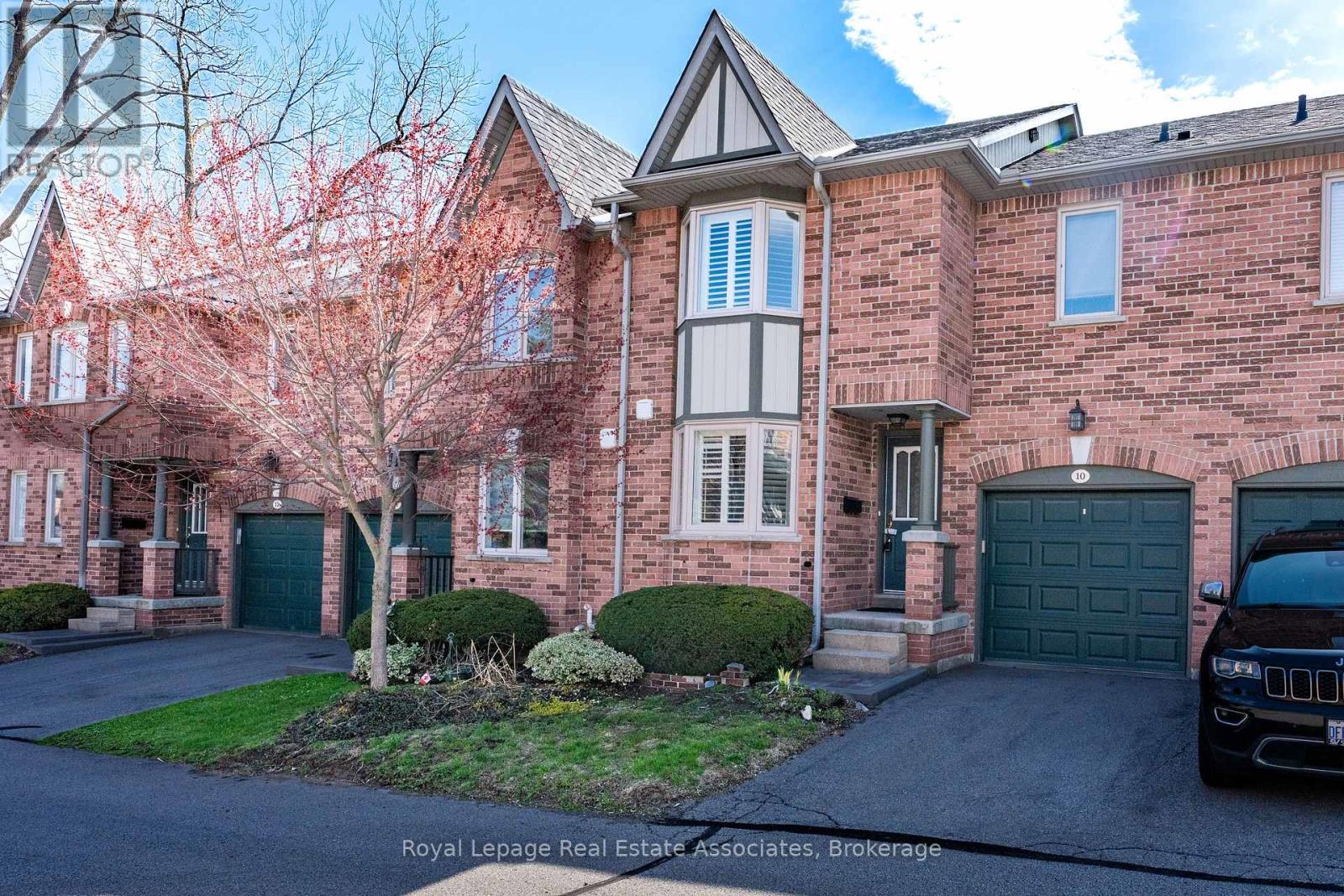 Townhouse at 10 - 76 RIVER DRIVE, Halton Hills (Georgetown)