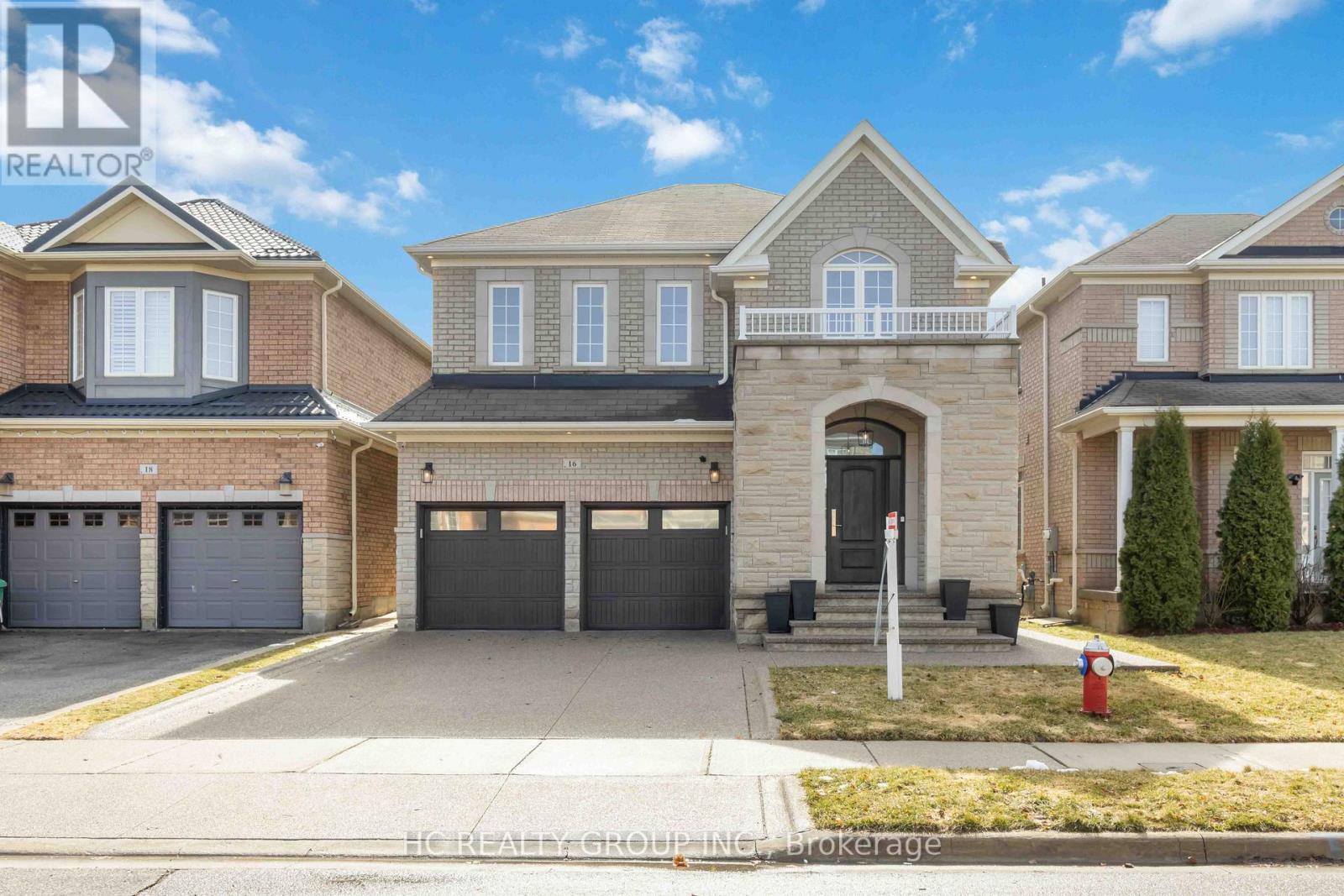 Detached at 16 BEGONIA CRESCENT, Brampton (Northwest Sandalwood Parkway)