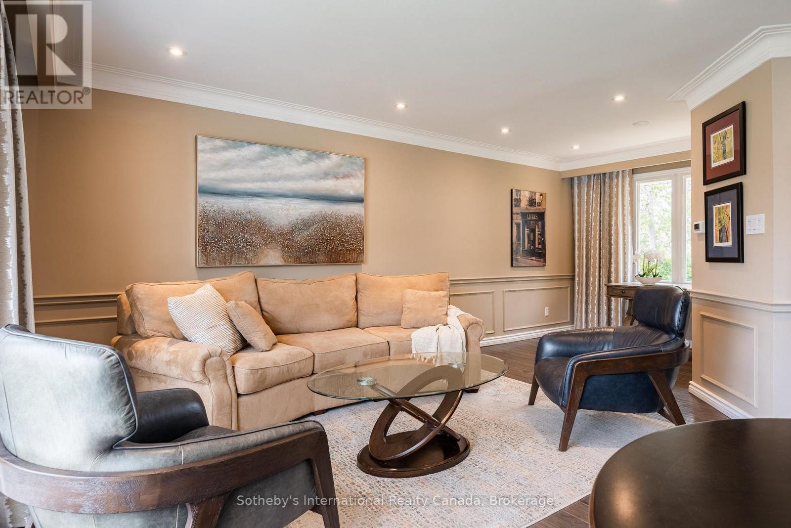 Detached at 4151 SPRUCE AVENUE, Burlington