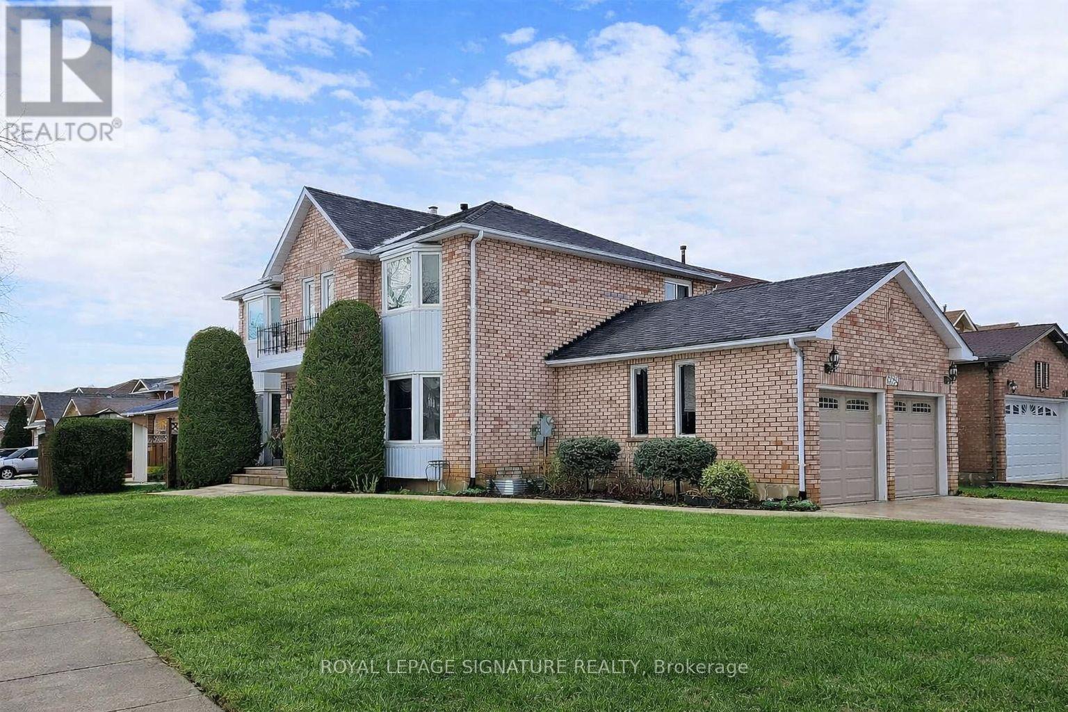 Detached at 6094 PRAIRIE CIRCLE, Mississauga (Lisgar)