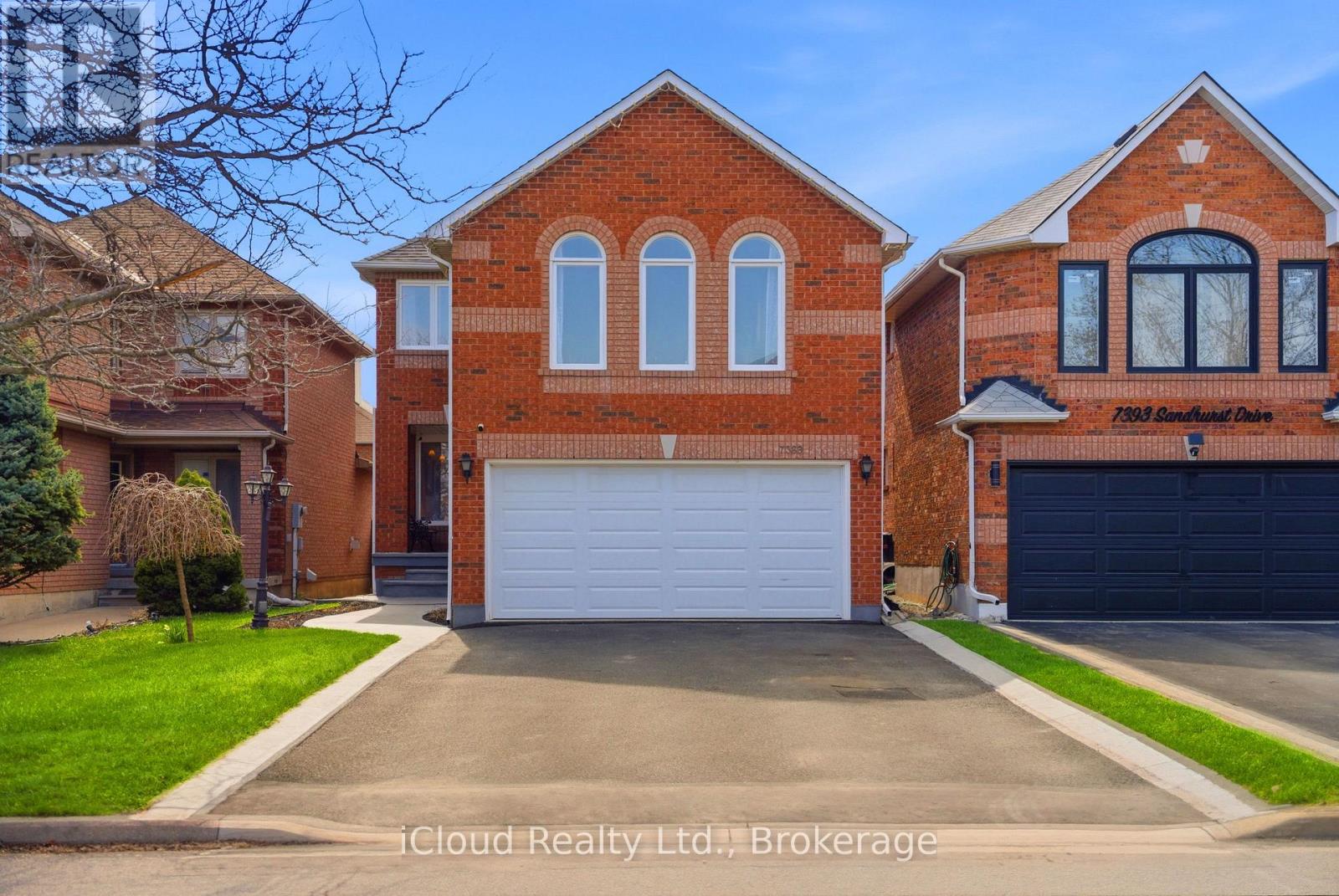 Detached at 7389 SANDHURST DRIVE, Mississauga (Lisgar)