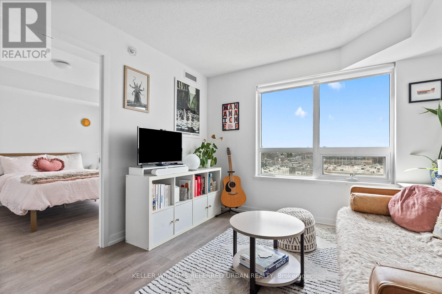 Apartment at 811 - 1420 DUPONT STREET, Toronto (Dovercourt-Wallace Emerson-Junction)