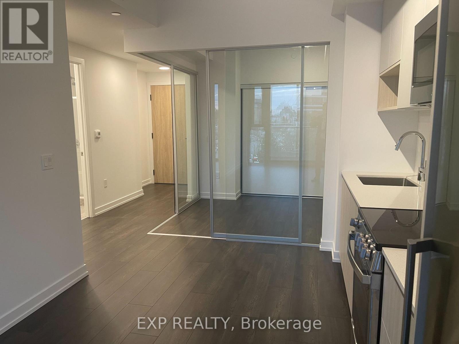 Apartment at 521 - 799 THE QUEENSWAY, Toronto (Stonegate-Queensway)