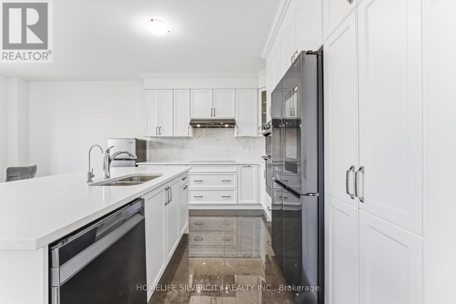 Detached at 30 TIGER CRESCENT, Brampton