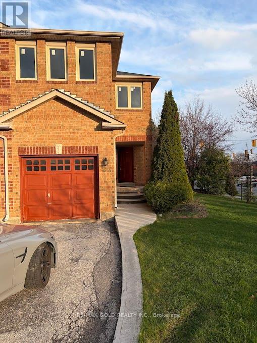 Semi-Detached/Link at 20 RIDGE VALLEY COURT, Brampton (Brampton West)