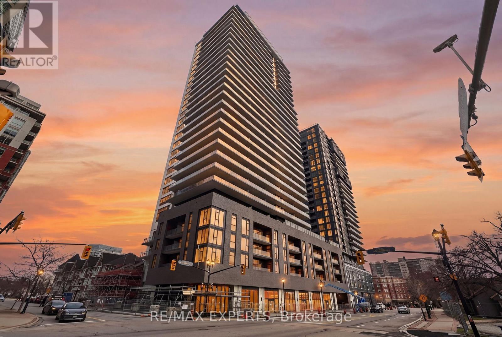 Apartment at 601 - 2075 LAKESHORE ROAD, Burlington (Brant)