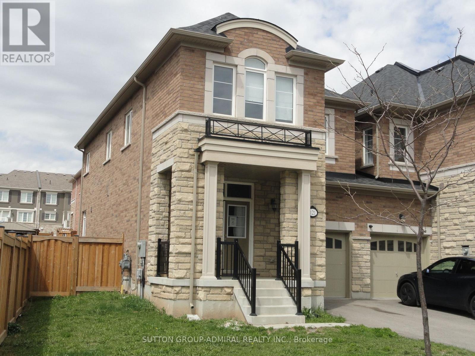 Townhouse at 121 MARIGOLD GARDENS, Oakville