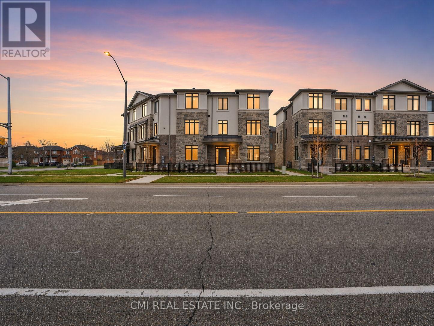 Townhouse at 2168 POSTMASTER DRIVE, Oakville (WM Westmount)