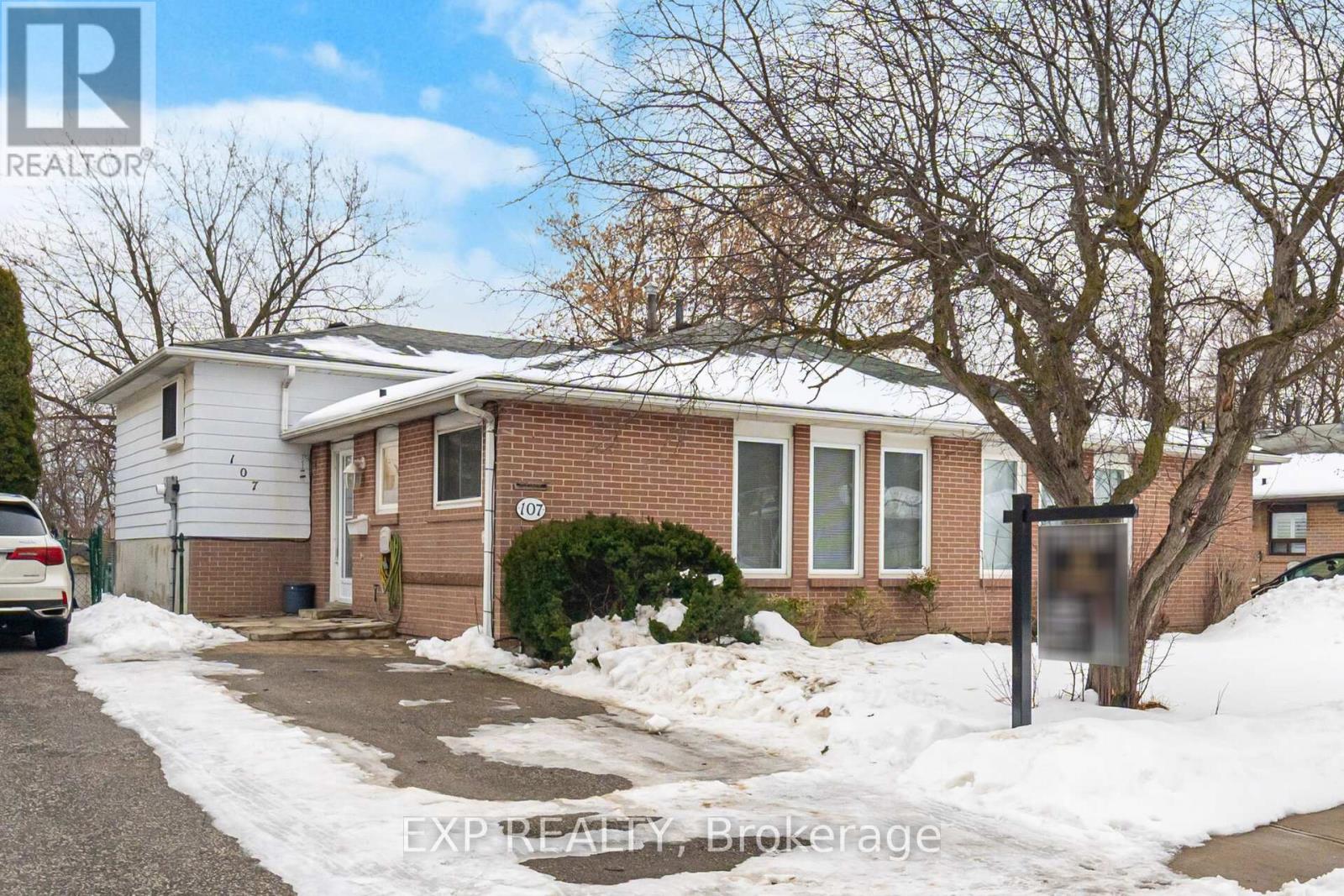 Semi-Detached/Link at 107 ARCHDEKIN DRIVE, Brampton (Queen Street Corridor)