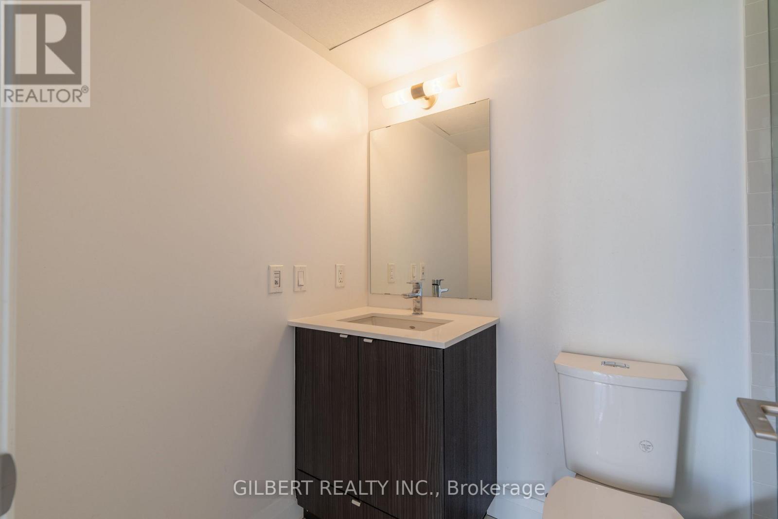 Apartment at 404 - 1461 LAWRENCE AVE W, Toronto