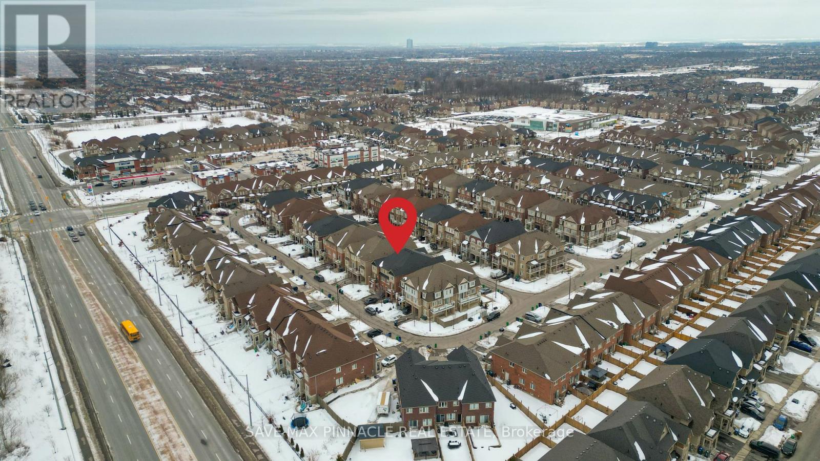 Townhouse at 25 GOLDEN SPRINGS DRIVE, Brampton (Northwest Brampton)