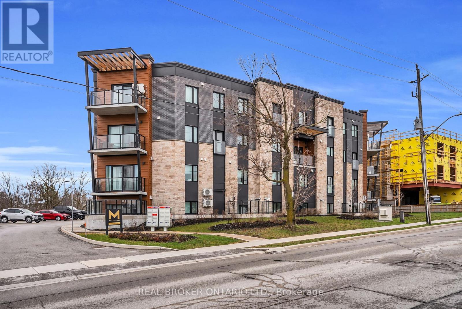 Townhouse at 311 - 17 CENTRE STREET, Orangeville