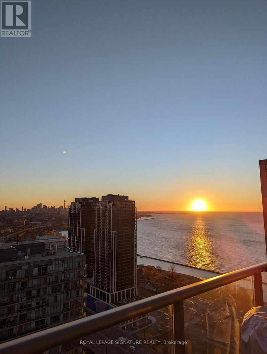 Apartment at 3513 - 105 THE QUEENSWAY, Toronto (High Park-Swansea)
