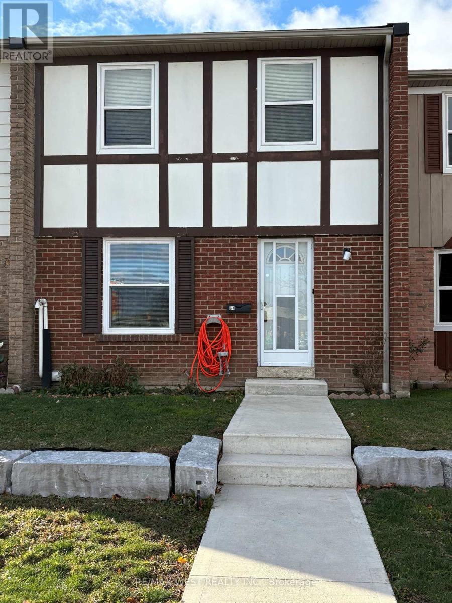 Townhouse at 67 - 900 CENTRAL PARK DRIVE, Brampton (Northgate)