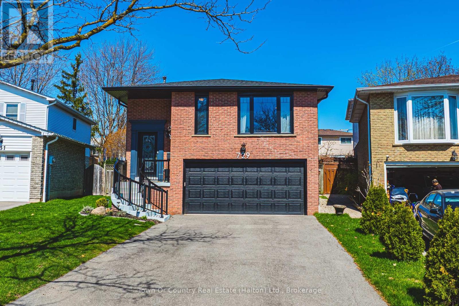 Semi-Detached/Link at 729 COULSON AVENUE, Milton (TM Timberlea)
