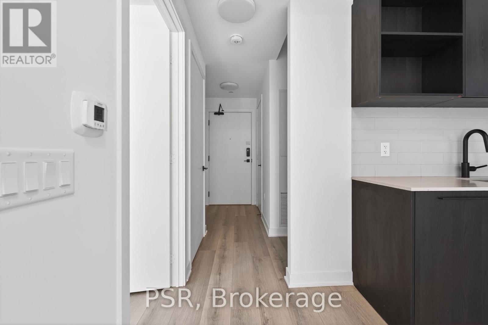 Apartment at 502 - 1185 DUPONT STREET N, Toronto (Dovercourt-Wallace Emerson-Junction)