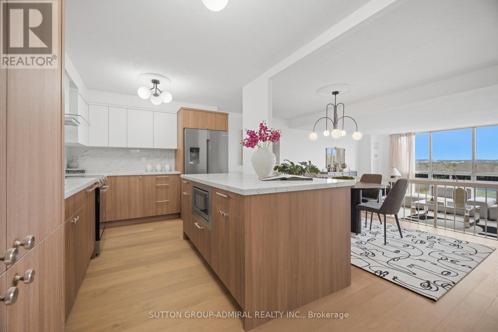 Apartment at 1104 - 2185 MARINE DRIVE, Oakville (BR Bronte)