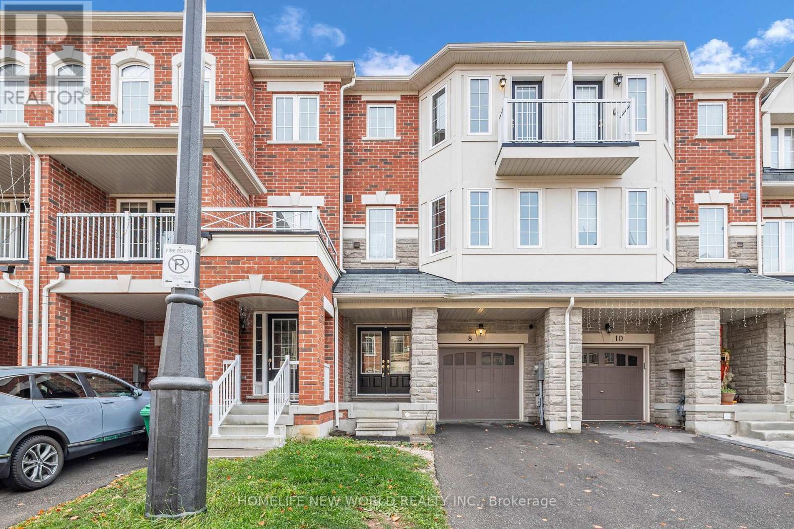 Townhouse at 8 SHIFF CRESCENT, Brampton (Heart Lake East)