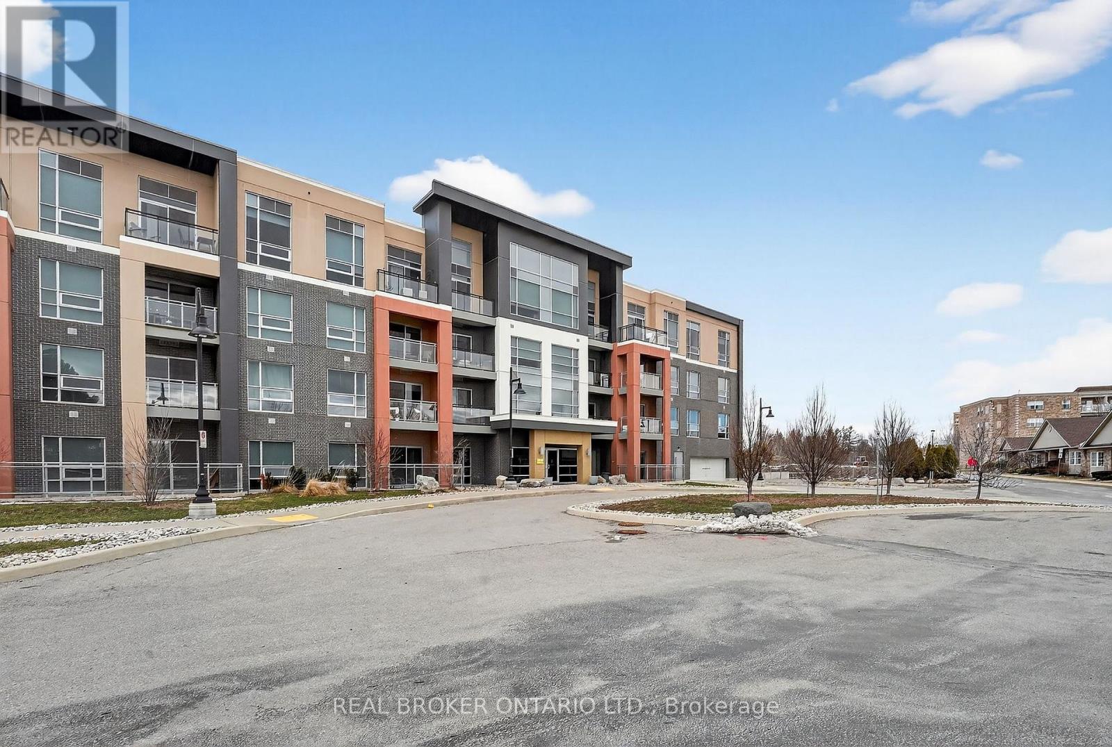 Apartment at 418 - 4040 UPPER MIDDLE ROAD, Burlington (Tansley)