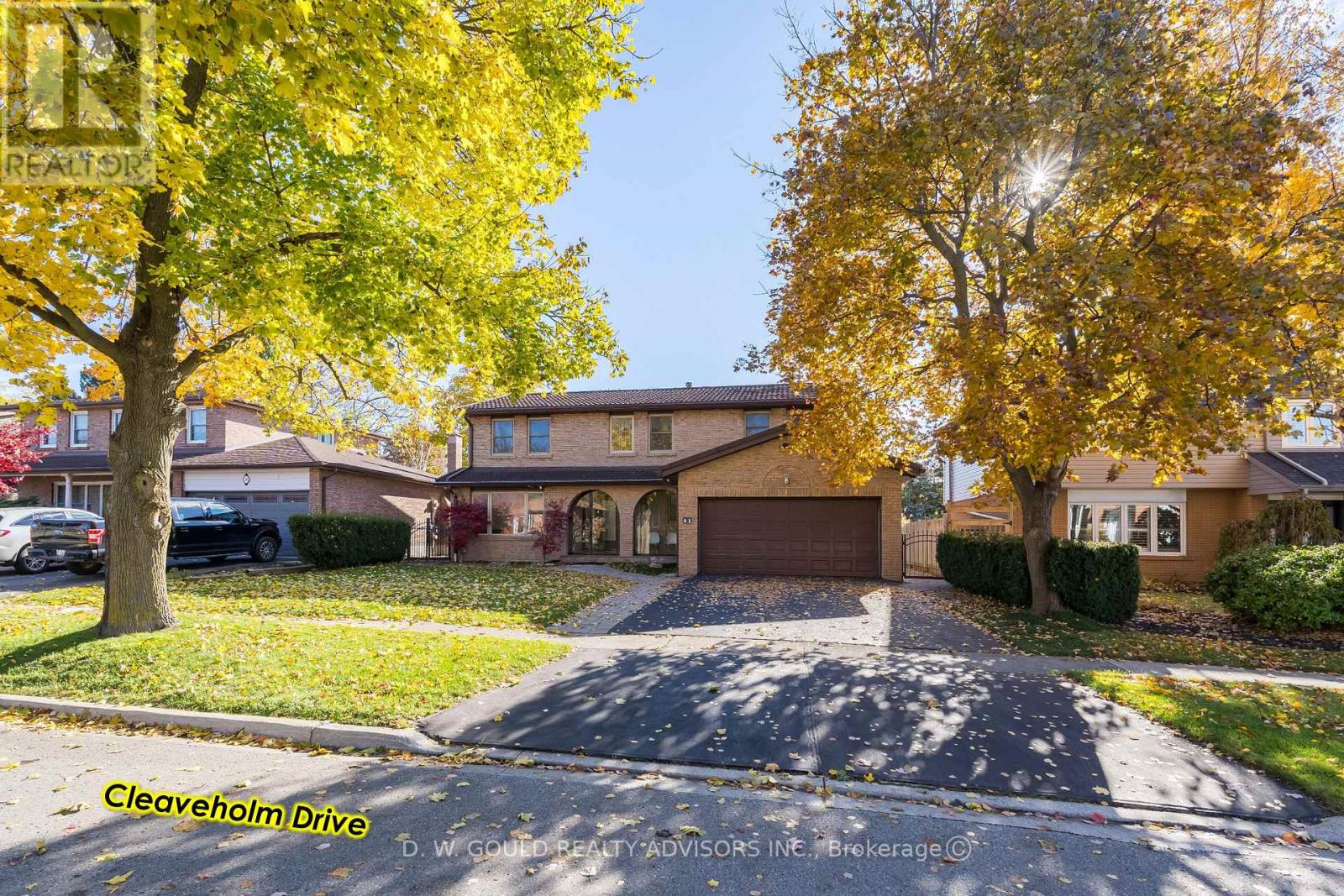 Detached at 41 CLEAVEHOLM DRIVE, Halton Hills (Georgetown)