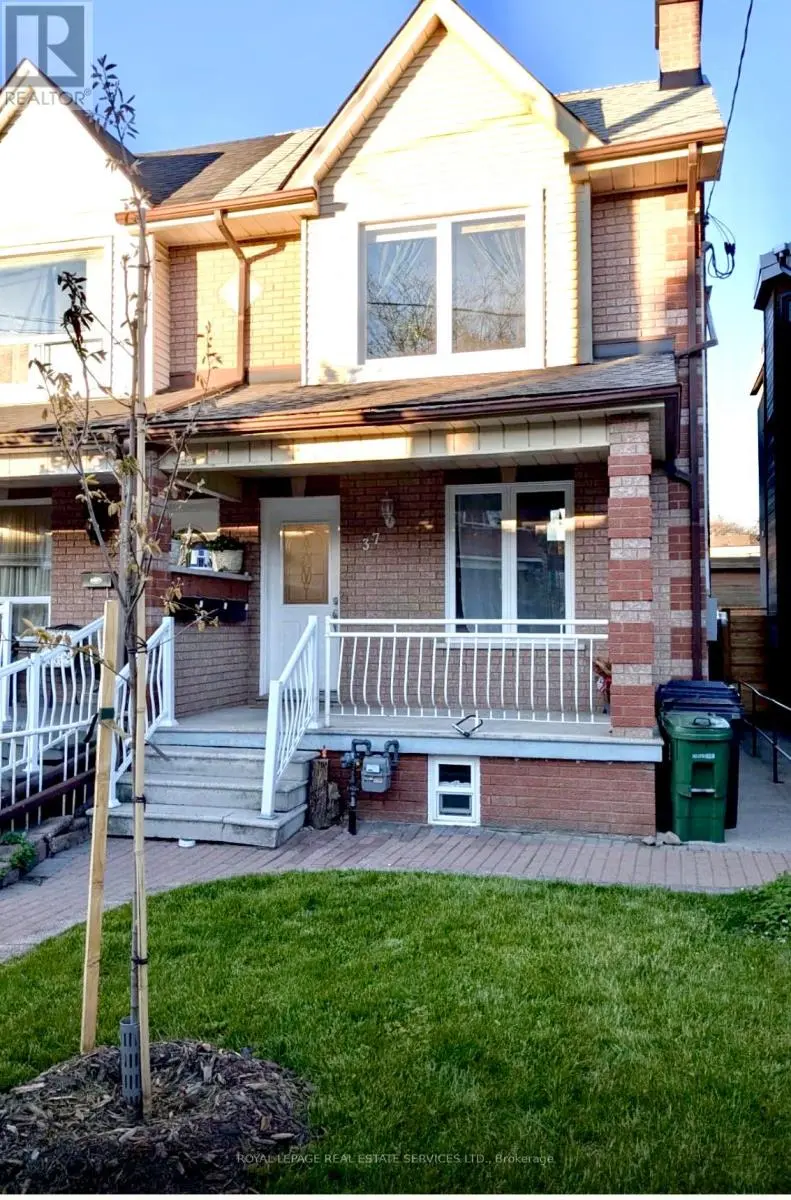 Semi-Detached/Link at MAIN FLOOR - 37 GILLESPIE AVENUE, Toronto