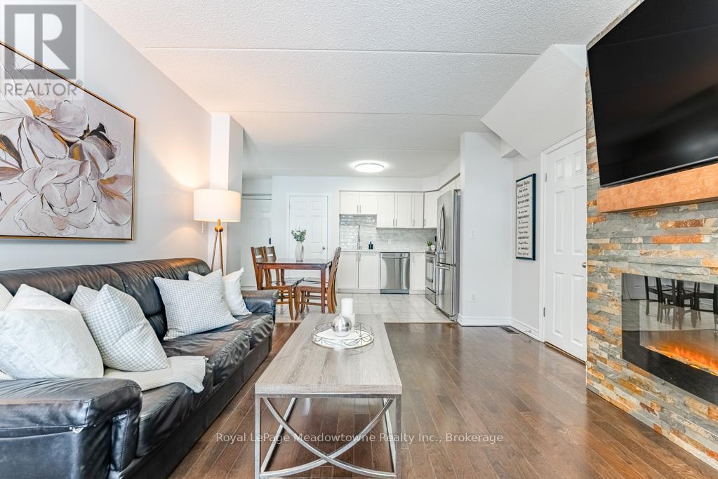 Townhouse at 77 - 1380 COSTIGAN ROAD, Milton (CL Clarke)