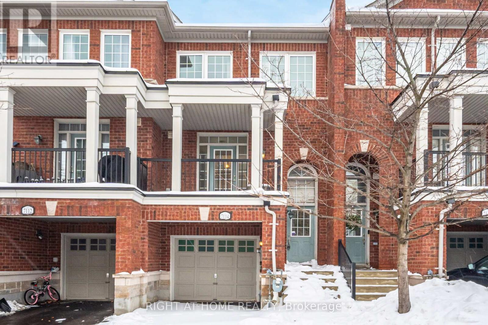 Townhouse at 7114 TRIUMPH LANE, Mississauga (Lisgar)