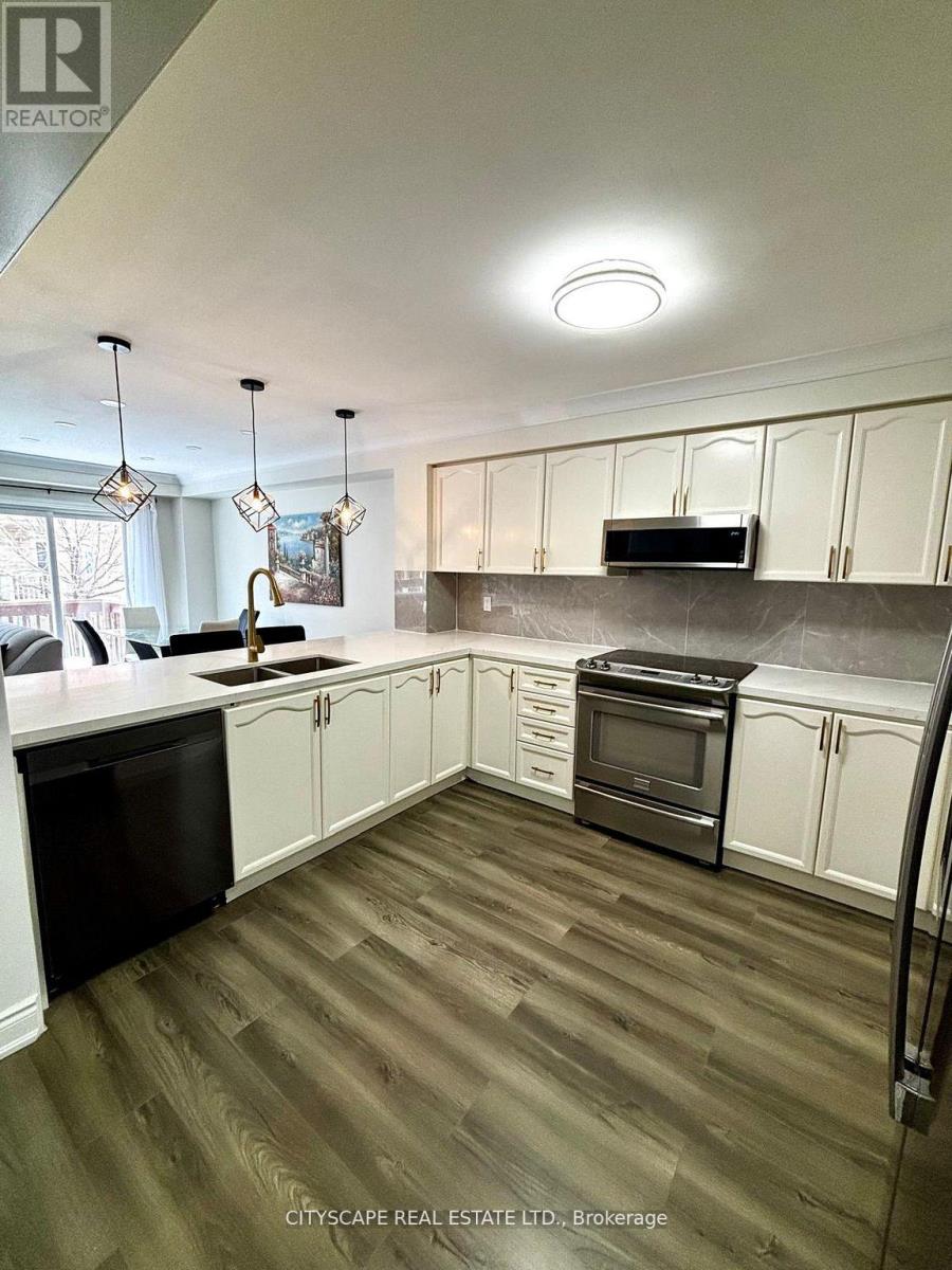 Townhouse at 3974 STARDUST DRIVE, Mississauga