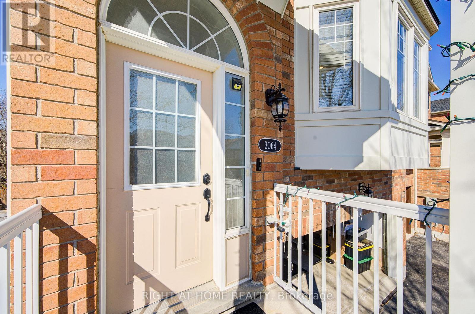 Townhouse at 3064 HIGHBOURNE CRESCENT, Oakville
