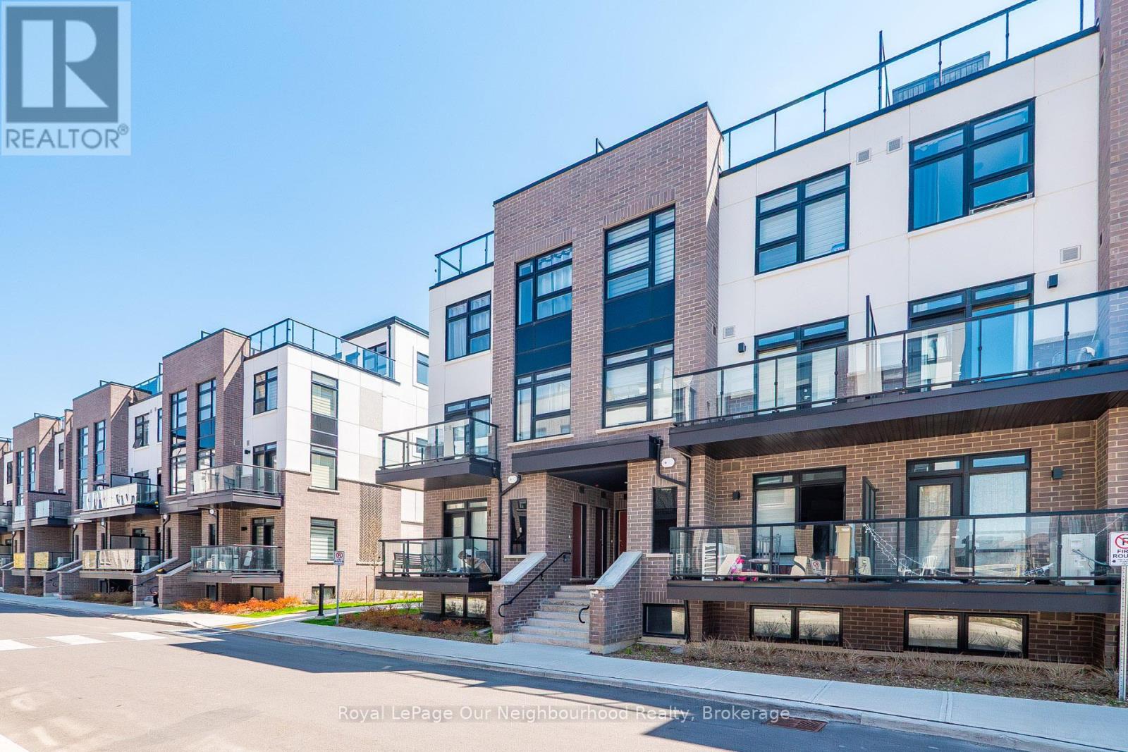 Townhouse at 103 - 1585 ROSE WAY, Milton (CB Cobban)