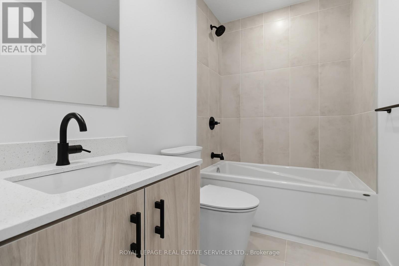 Apartment at 122 - 4878 POWERS COMMON, Burlington