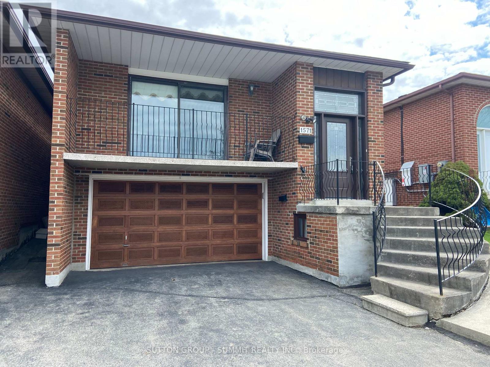 Detached at 1571 CORKSTONE GLADE, Mississauga (Rathwood)