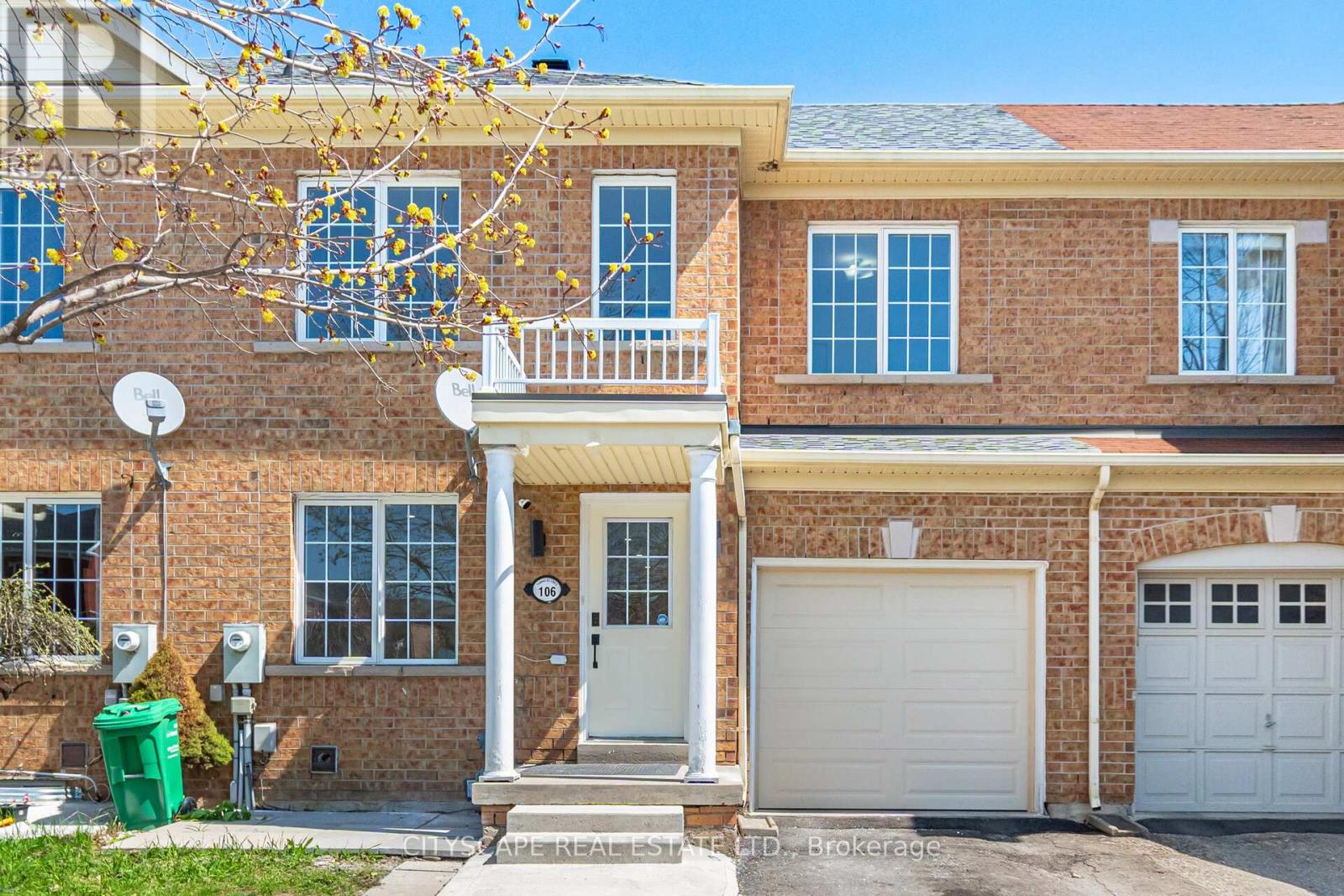 Townhouse at 106 TIANALEE CRESCENT, Brampton (Fletcher's Meadow)