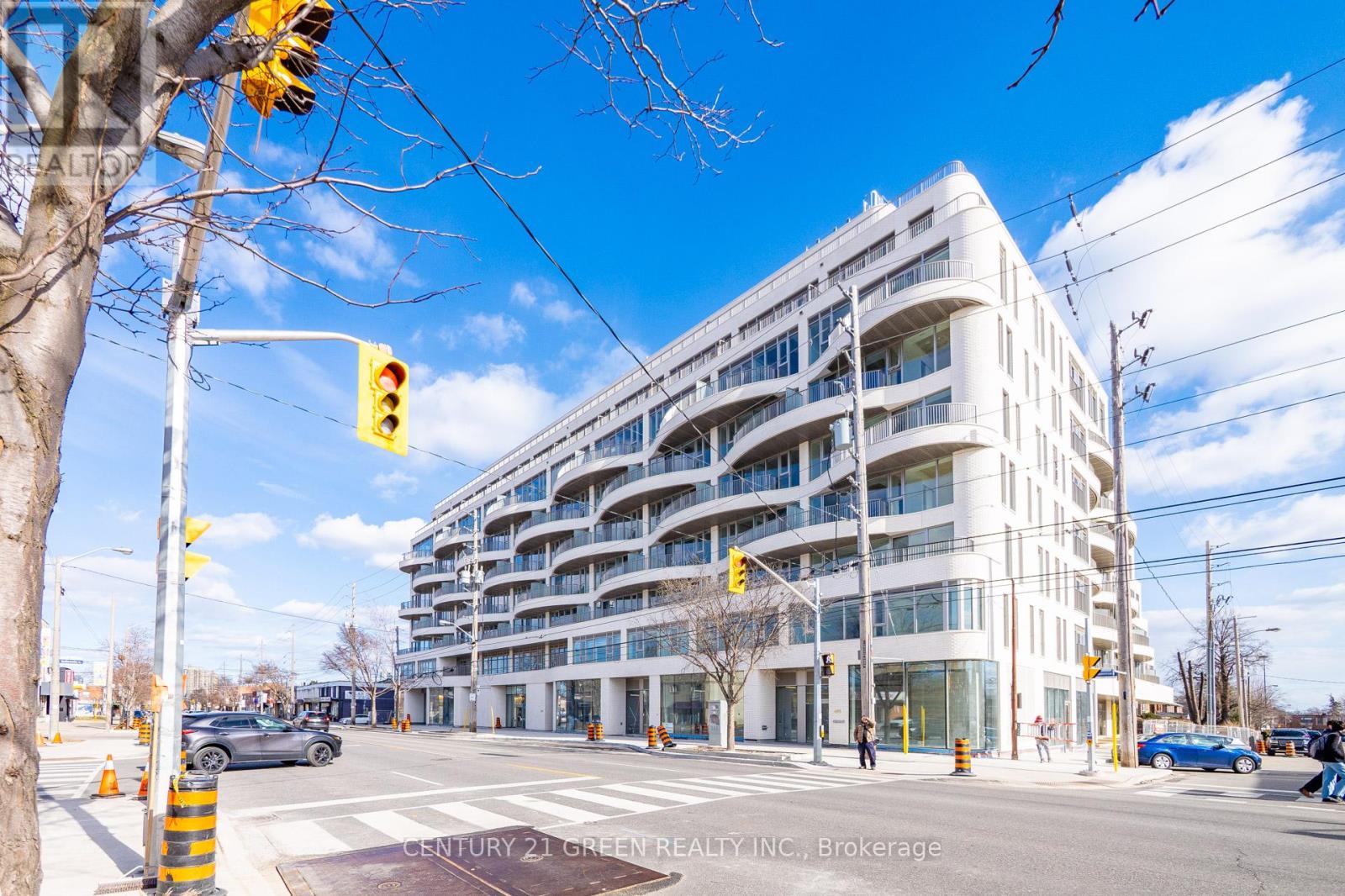 Apartment at 216 - 689 THE QUEENSWAY, Toronto (Stonegate-Queensway)