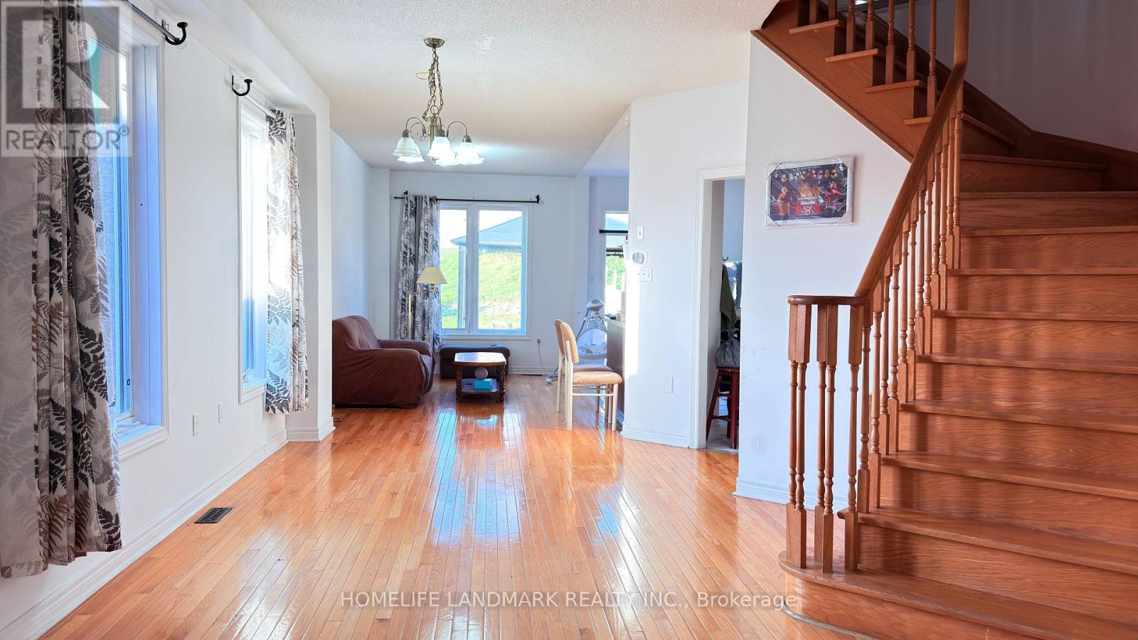 Semi-Detached/Link at 37 SEAHORSE AVENUE, Brampton (Madoc)
