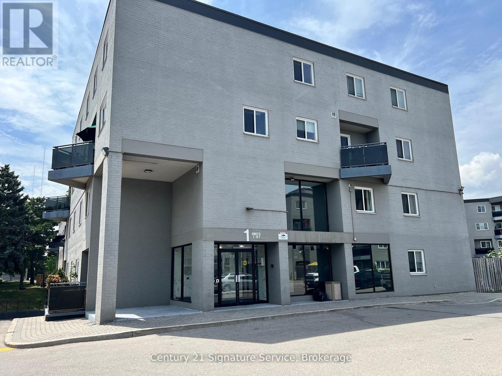 Apartment at 15 - 2001 BONNYMEDE DRIVE, Mississauga (Clarkson)