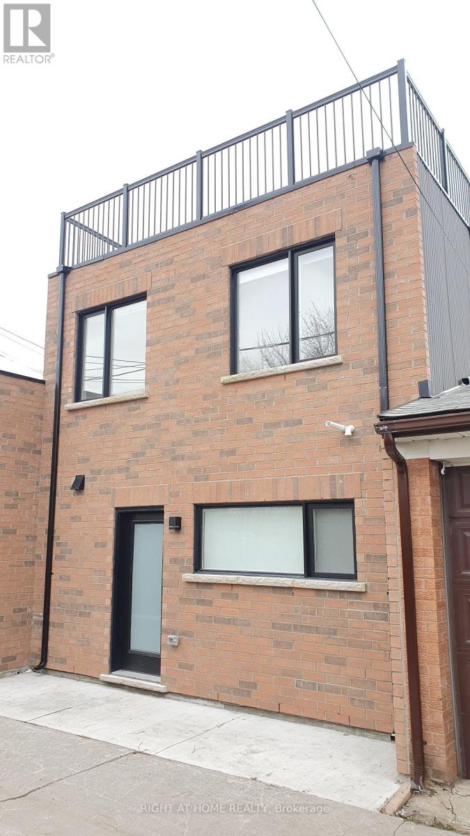 Detached at 5 - 106 LAPPIN AVENUE, Toronto (Dovercourt-Wallace Emerson-Junction)