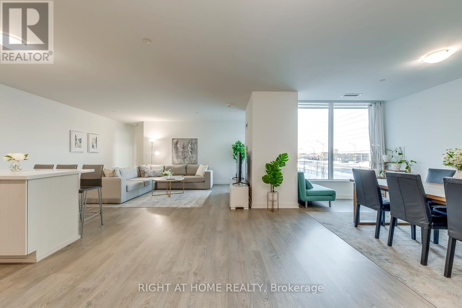 Apartment at 206 - 4675 METCALFE AVENUE, Mississauga (Central Erin Mills)