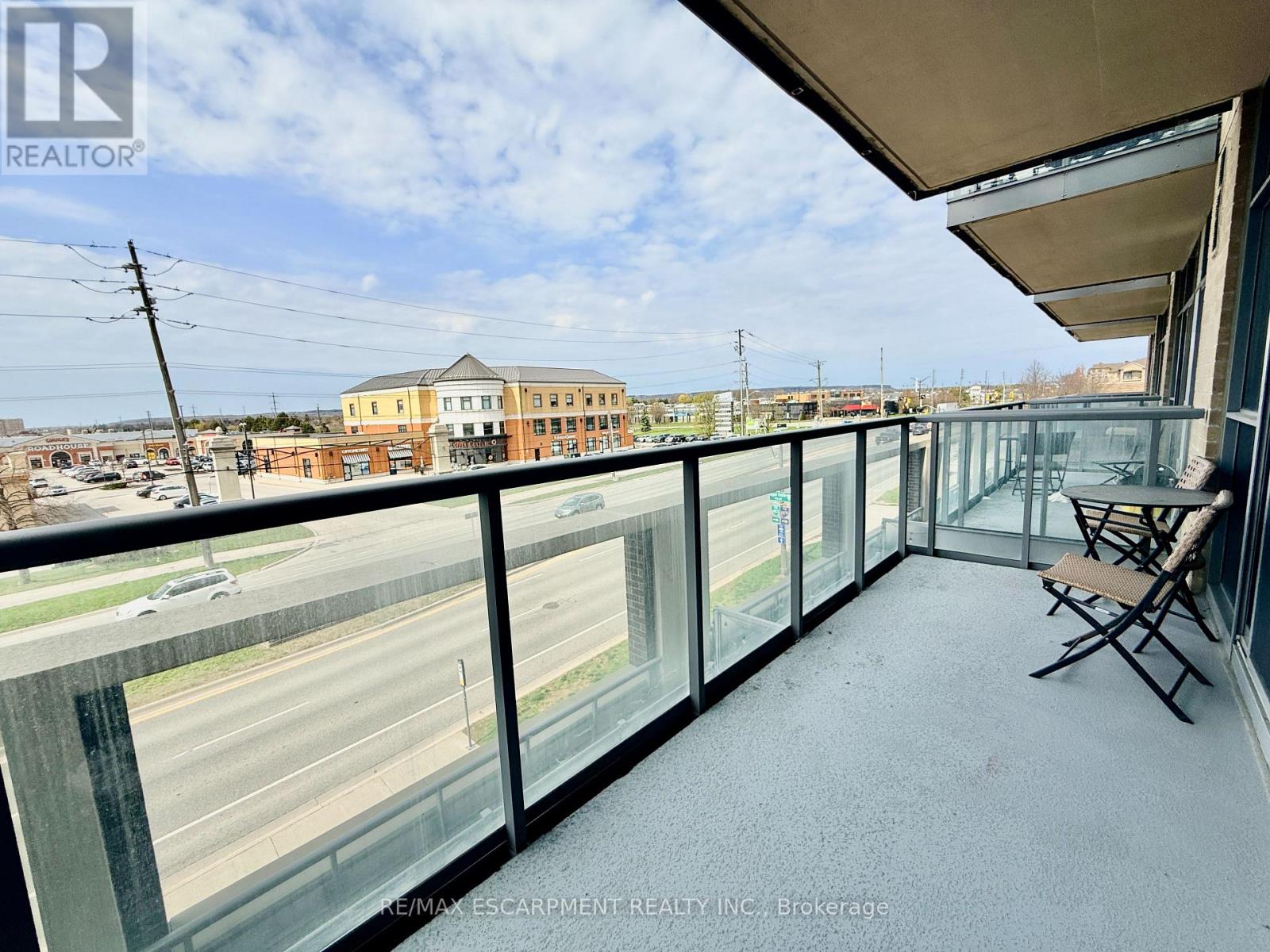 Apartment at 317 - 1940 IRONSTONE DRIVE, Burlington