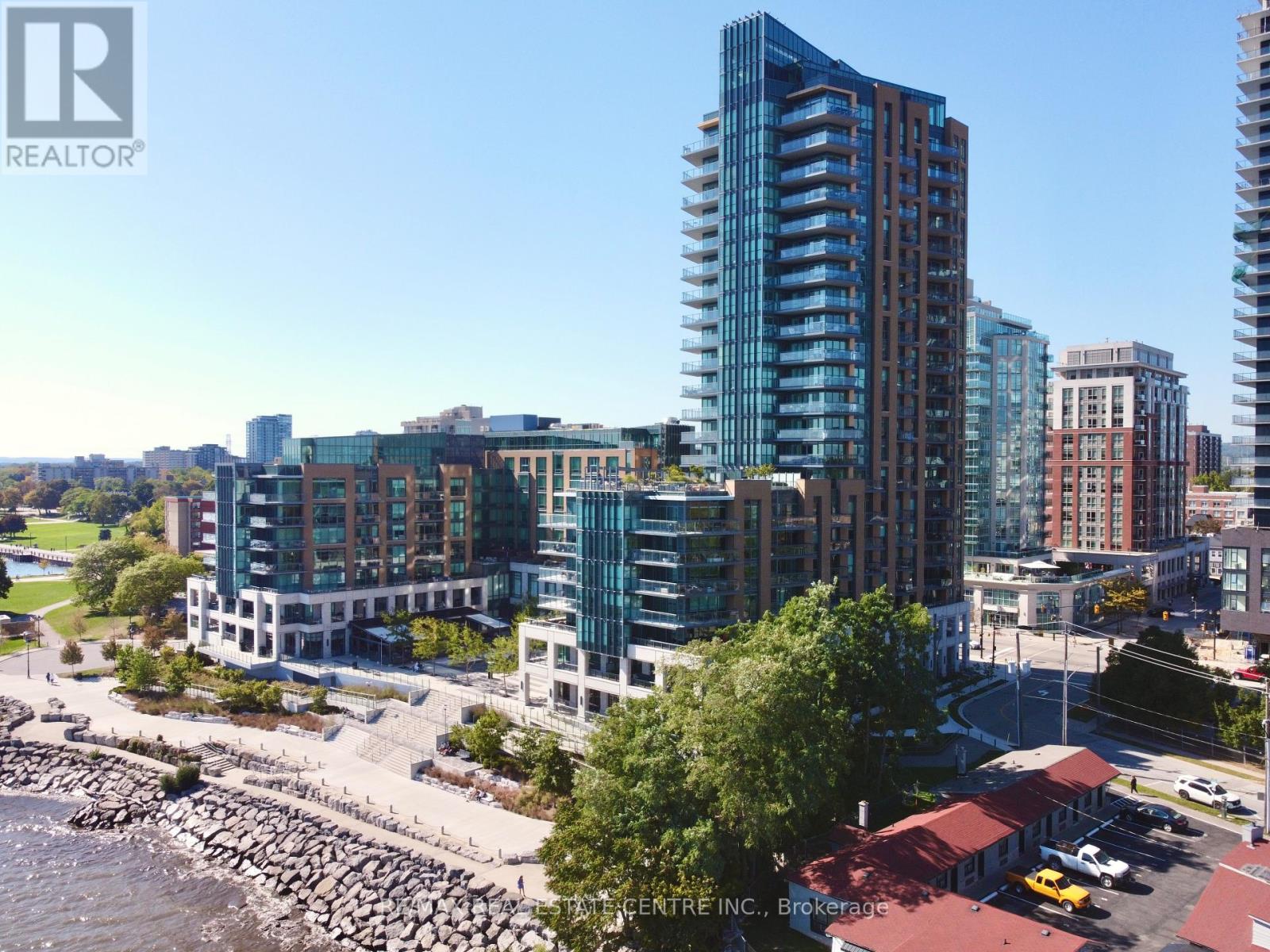 Apartment at 405 - 2060 LAKESHORE ROAD, Burlington (Brant)