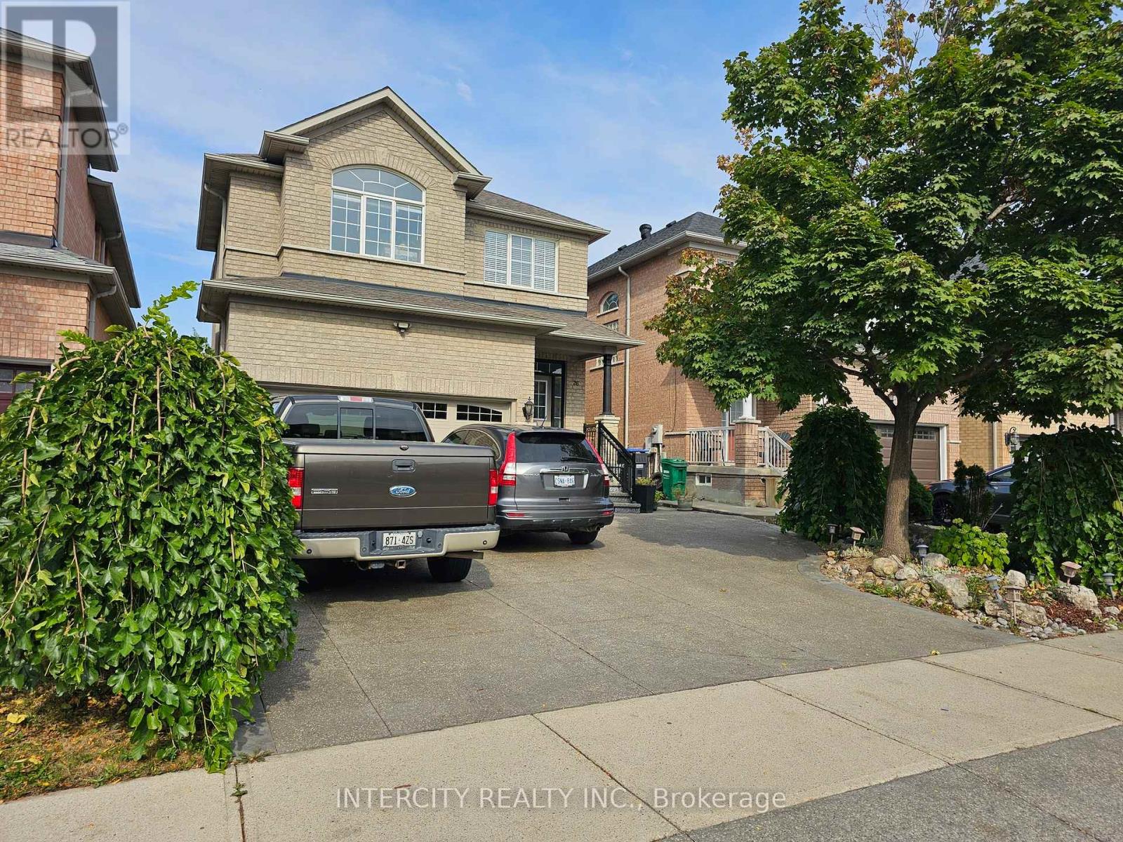 Detached at 26 ZIA DODDA CRESCENT, Brampton (Brampton East)
