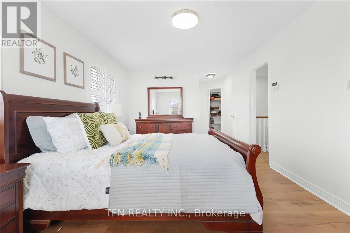 Detached at 70 SEWELLS LANE, Brampton