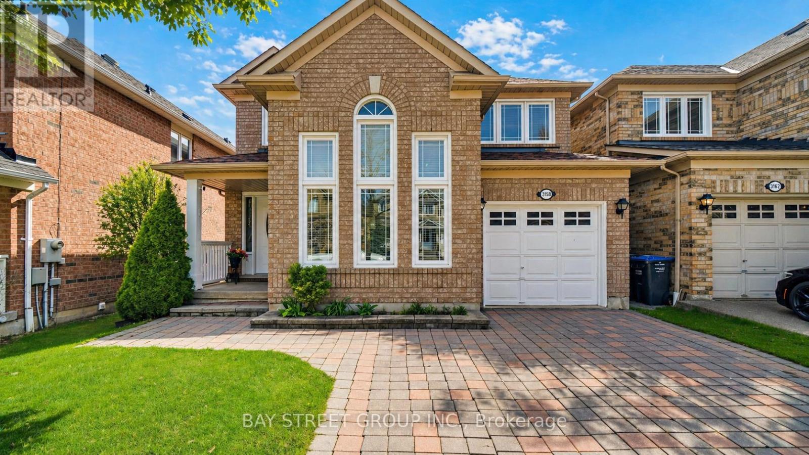 Detached at 3158 ROCK HARBOUR ROAD, Mississauga (Cooksville)