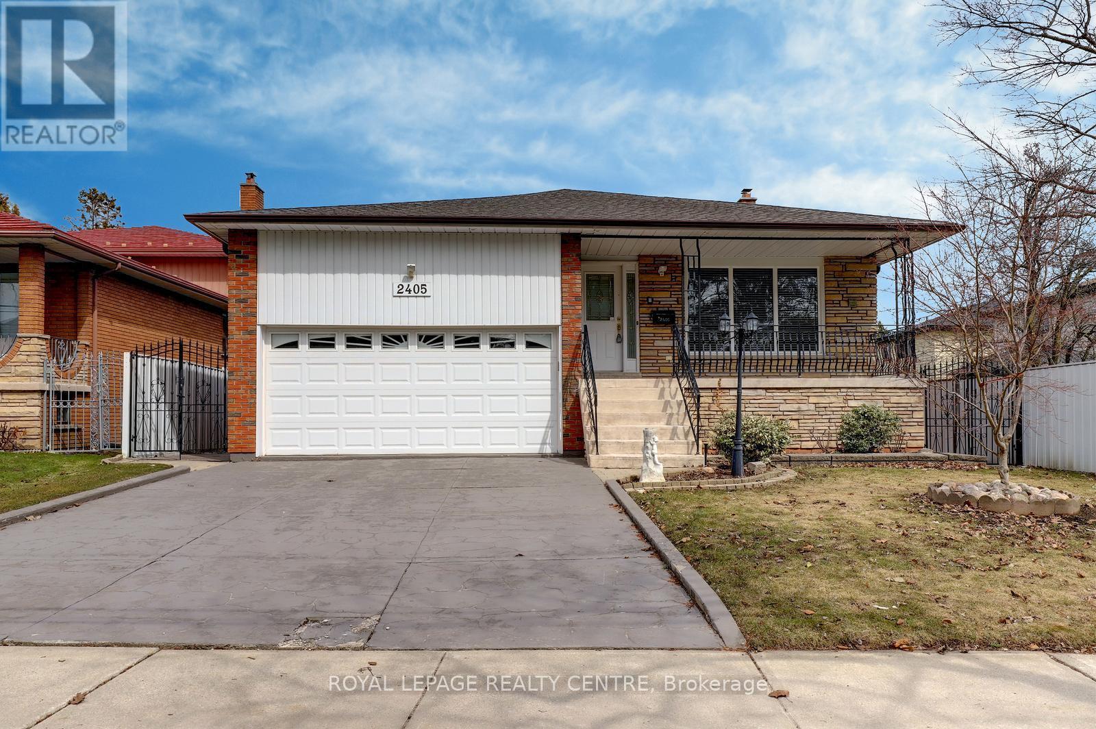 Detached at 2405 ROSEMARY DRIVE, Mississauga (Erindale)