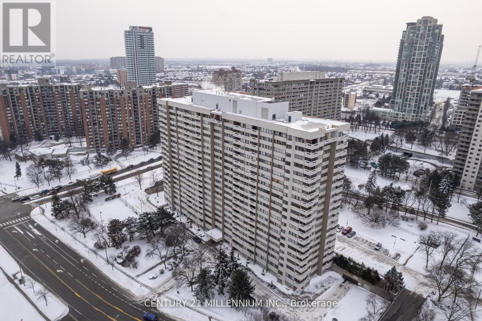Apartment at 910 - 1580 MISSISSAUGA VALLEY BOULEVARD, Mississauga (Mississauga Valleys)