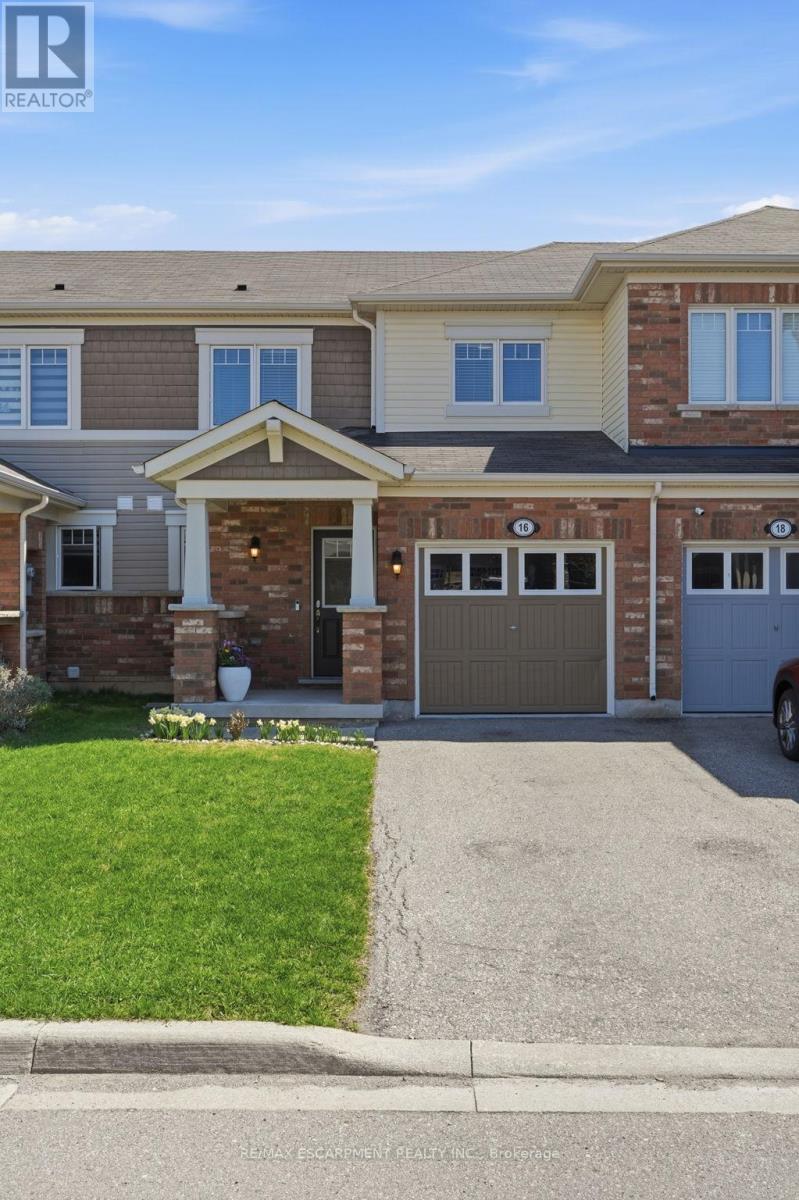 Townhouse at 16 DREDGE COURT, Milton (WI Willmott)