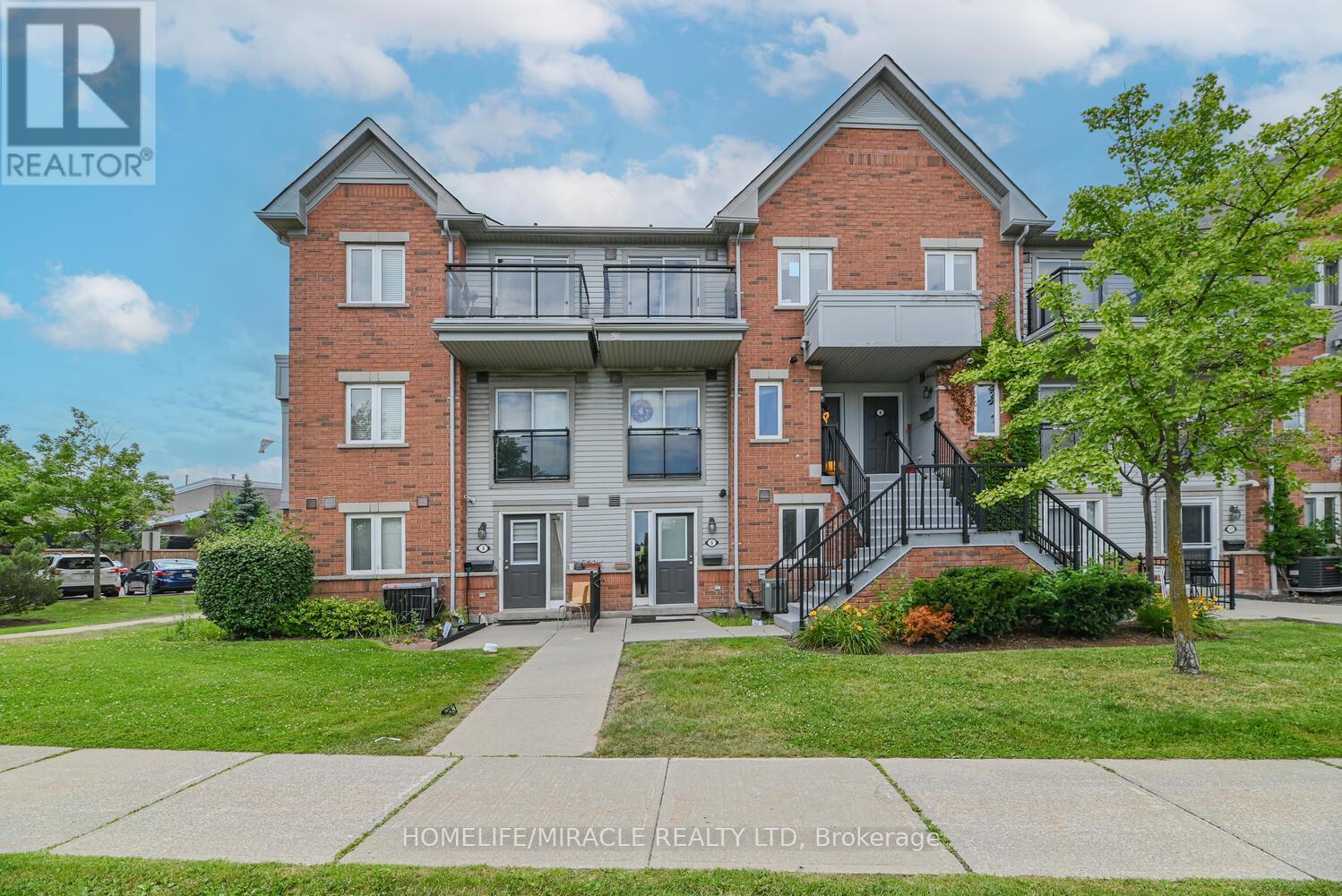 Townhouse at 5 - 4620 GUILDWOOD WAY, Mississauga (Hurontario)